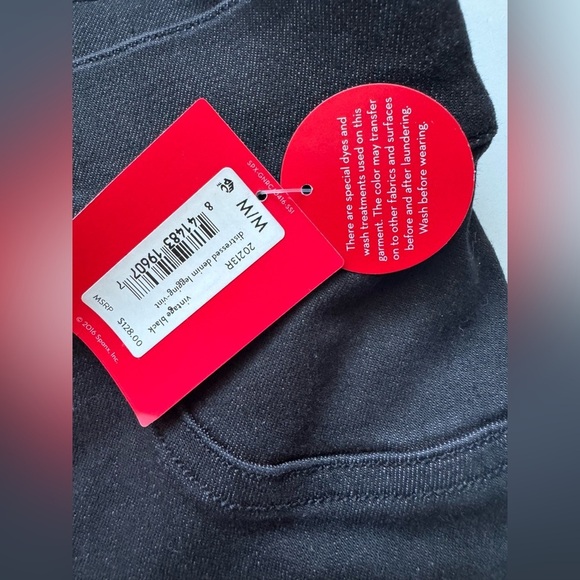 NEW WITH TAGS Spanx Black Distressed Denim Cropped Leggings, Size Medium - Picture 7 of 7